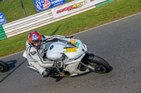 PJM-Wedding-Photography;enduro-digital-images;event-digital-images;eventdigitalimages;mallory-park;mallory-park-photographs;mallory-park-trackday;mallory-park-trackday-photographs;no-limits-trackdays;peter-wileman-photography;racing-digital-images;trackday-digital-images;trackday-photos